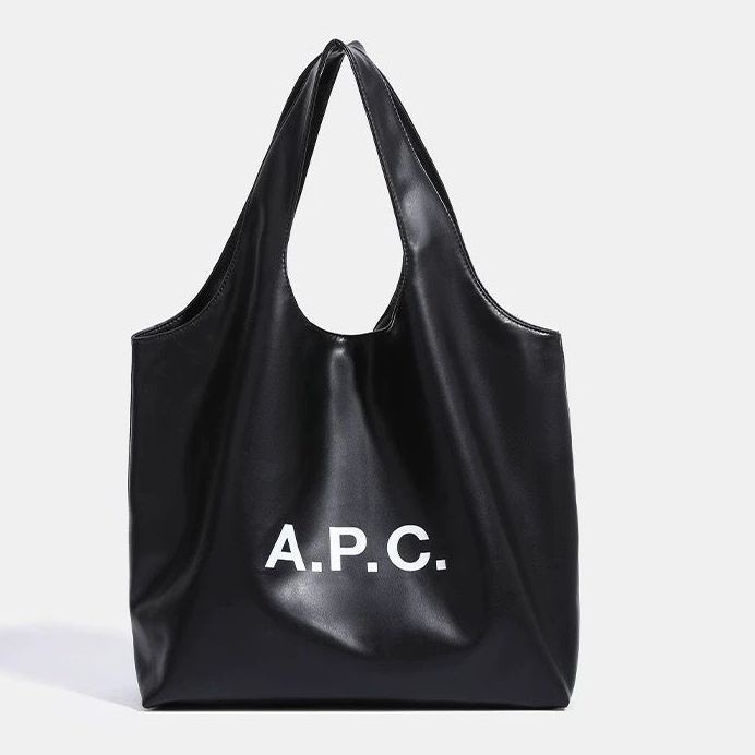 [สต๊อกพร้อม จัดส่งรวดเร็ว] 2024 รูปแบบใหม่ apcLetter One Shoulder Large Portable Tote Bag