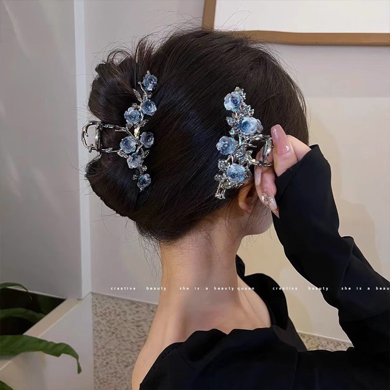 T Temperament Fashion Smoke Grey Camellia Metal Plate Hair Grab