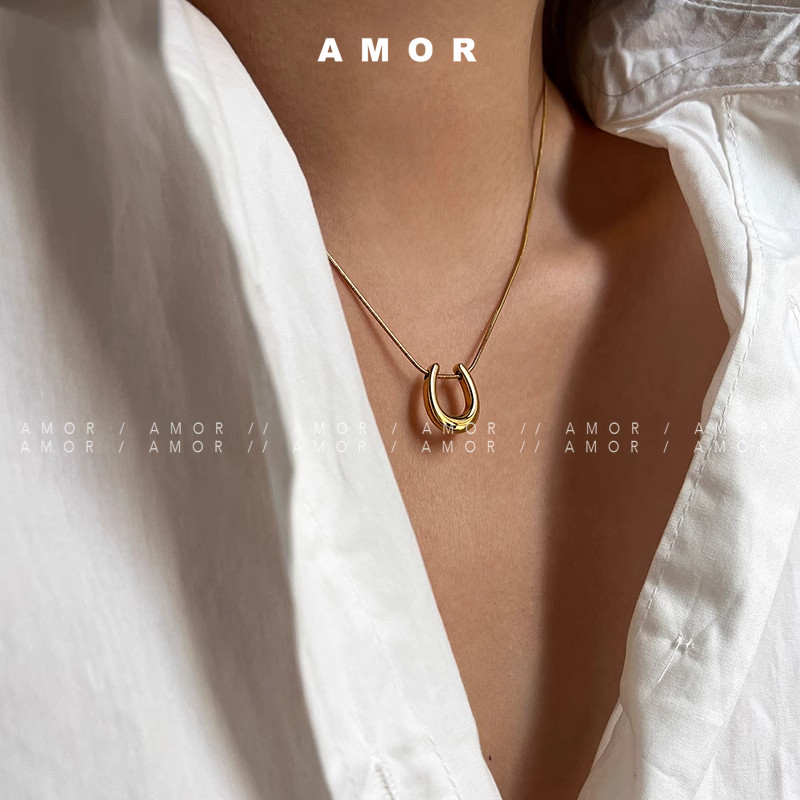 สร้อยคอโชคเกอร์สแตนเลสชุบ 18k ไม่ซีดจาง จี้เรียบง่ายสําหรับเครื่องประดับทุกวัน unisex สําหรับ Sensitive