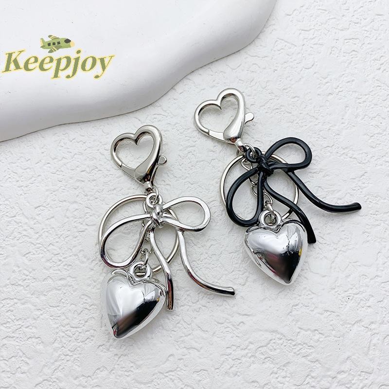 [Keepjoy] แฟชั่น Elegant Advanced Sense Heart Bow พวงกุญแจจี้ Simple Sweet กระเป๋าเป้สะพายหลังแขวนอุปกรณ์ตกแต่งของขวัญ [ใหม่]