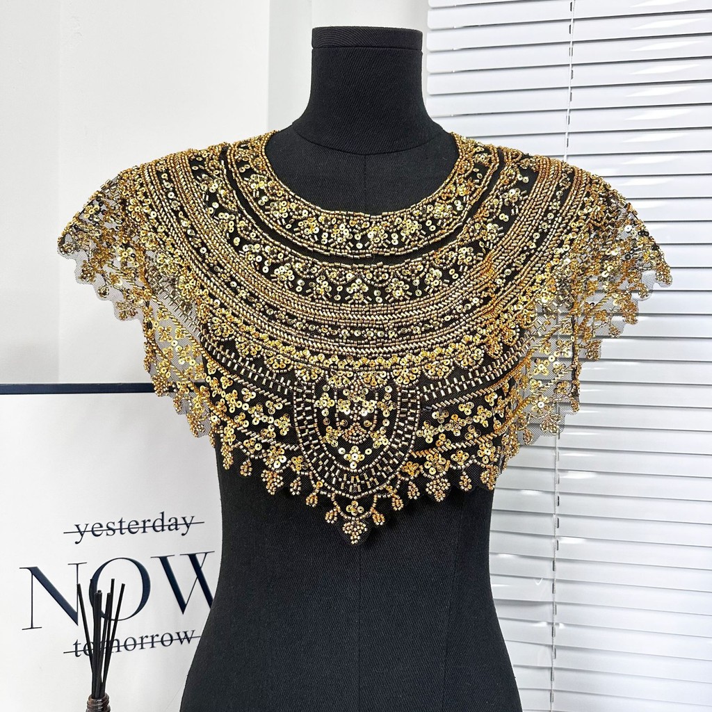 Shawl สีทึบอุตสาหกรรมหนักลูกไม้ปักเลื่อมผ้าคลุมไหล่ปกปลอมชุดงานเลี้ยงอาหารค่ำชุดกี่เพ้าเสื้อกั๊ก12.23