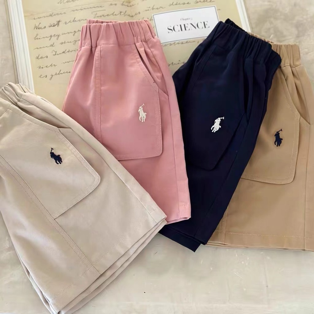 กางเกงขาสั้นสีทึบสำหรับเด็กแบบบางสำหรับฤดูร้อนกางเกงห้าส่วนลายการ์ตูนสำหรับเด็กชายและเด็กหญิงกางเกงกีฬาทรงหลวมสำหรับเด็ก