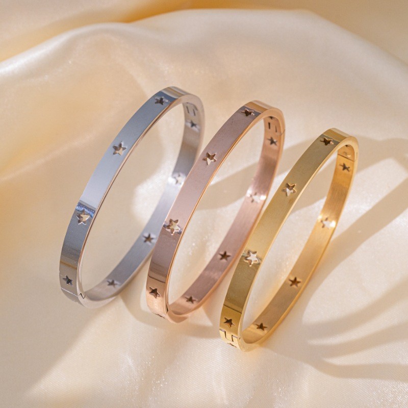 Ht Titanium Steel Hollow Five-Pointed Star Buckle Bracelet Daily All-Match Stainless Steel Bracelet