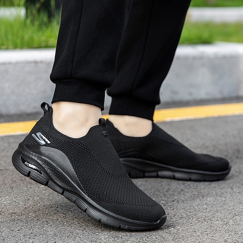 พร้อมสต็อก Skechers_ Arch Fit รองเท้าผ้าใบกันลื่น copy รองเท้าผู้ชายลําลองกลางแจ้งผู้ชาย Lelaki เดิน Kasut Sukan Lelaki 0XZG