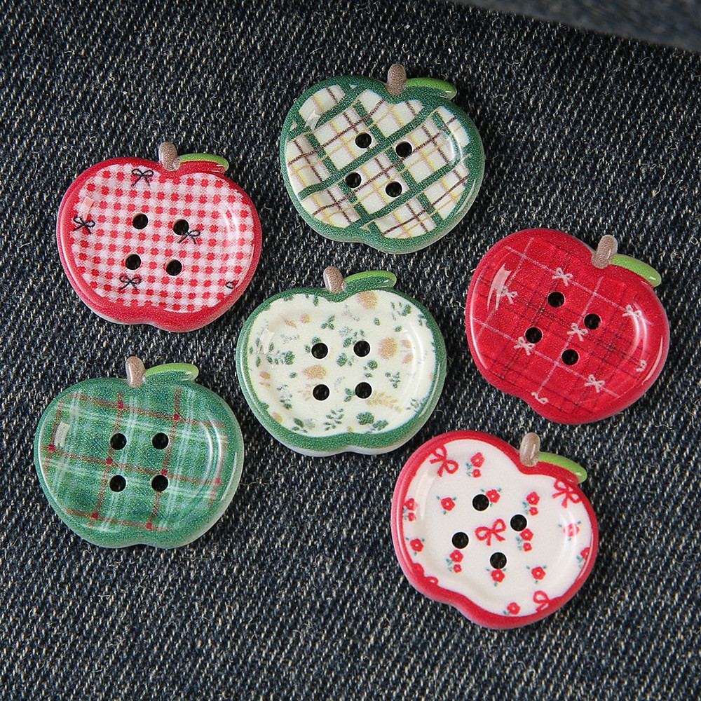 10 ชิ้นพิมพ์ Apple ปุ่มอุปกรณ์เสริม DIY Flatbacks สําหรับเสื้อผ้า Hole รองเท้าดอกไม้ตกแต่ง Hairpins วัสดุ