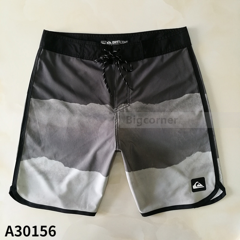 กางเกงขาสั้นผู้ชายแห้งเร็วและกางเกงขาสั้นชายหาดกันน้ํากางเกงขาสั้นคณะกรรมการกางเกงขาสั้นวันหยุด ก301