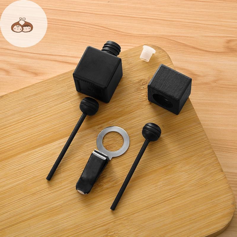 BEF 1 ชิ้น 8 มิลลิลิตรรถกลิ่นหอมแก้วเปล่าขวดคลิปน่ารักรถ Air Freshener ขวดเปล่าน้ําหอมคลิปอุปกรณ์รถยนต์จี้รถ TH