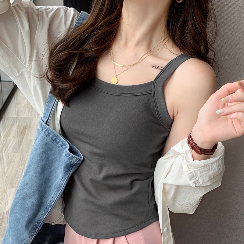 Chic พร้อมส่ง เสื้อกล้าม รุ่นเต็มตัว ผ้าเรยอน ยืดได้เยอะ สาวอวบใส่ได้ ทรงสวยเข้ารูป ทรงเรียบง่าย สไตล์ลำลอง