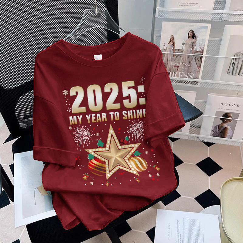 ผ้าคอตตอน100% Qkoole เสื้อยืด oversize สีแดง เสื้อยืดตัวฮิตมาแรง ตรุษจีน 2025 I003241