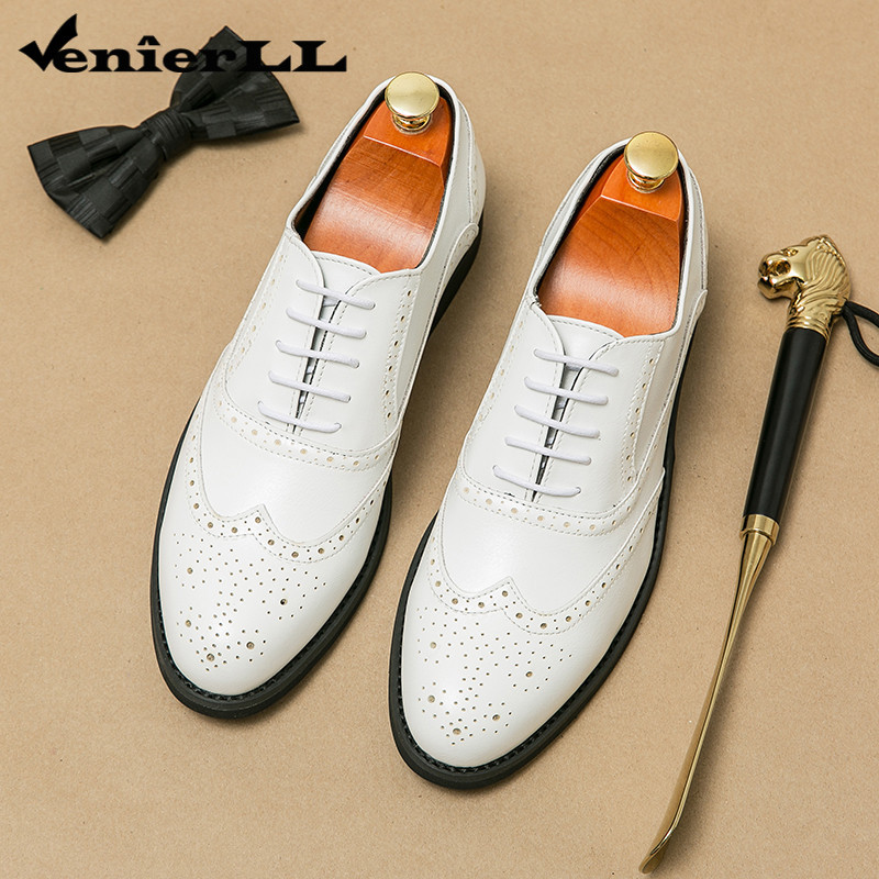 ผู้ชายoxfordรองเท้าmulticolor Brogues Wingเคล็ดลับLace Up Patchworkทูโทนการจับคู่สีPunchedสีขาวหล่องานแต่งงาน