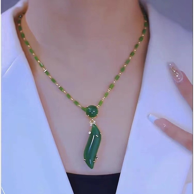 ปลอดภัยหัวเข็มขัดจี้ความงามเอวหยกสร้อยคอ High-End Clavicle Chain Classy แฟชั่นของขวัญ GSA6