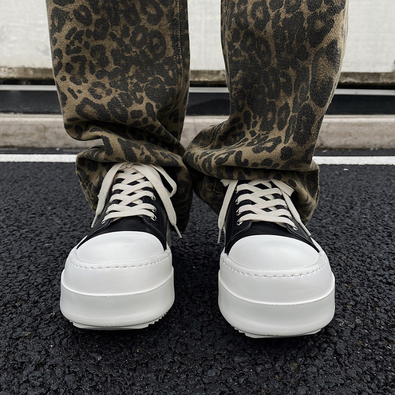 ยุโรปอเมริกัน Niche ของแท้หนัง Big Toe Daddy รองเท้า IG คู่รองเท้าผ้าใบลําลอง All-Match หนา Soled เพิ่มความสูงผู้ชายผู้หญิงรองเท้าสบายๆ