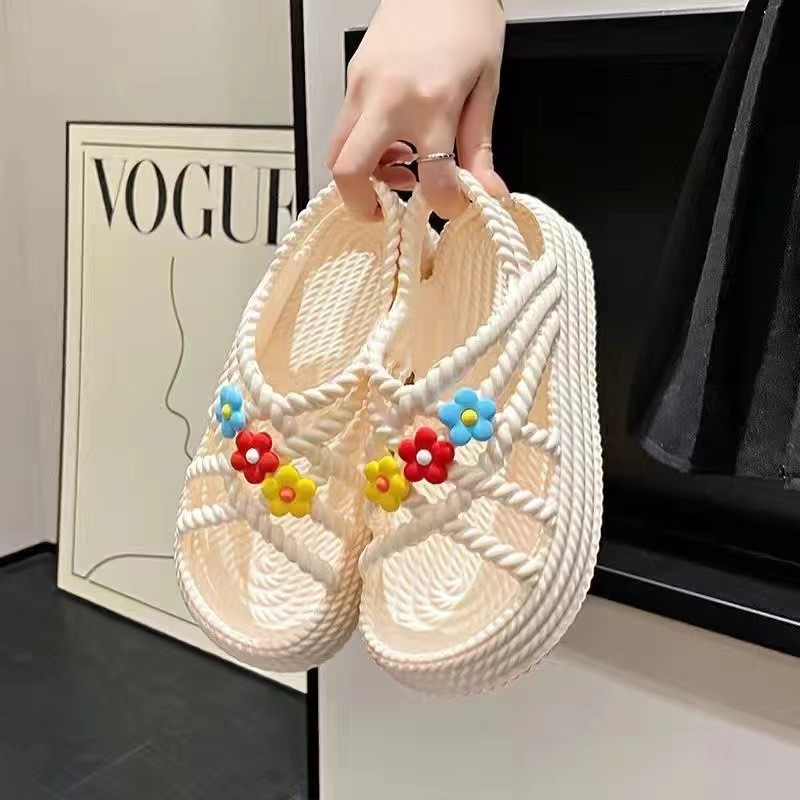 Ata รองเท้าแตะสไตล์ใหม่ผู้หญิงฤดูร้อนสวมใส่ด้านนอกหนาSoled All-Match Beach รองเท้าโรมัน