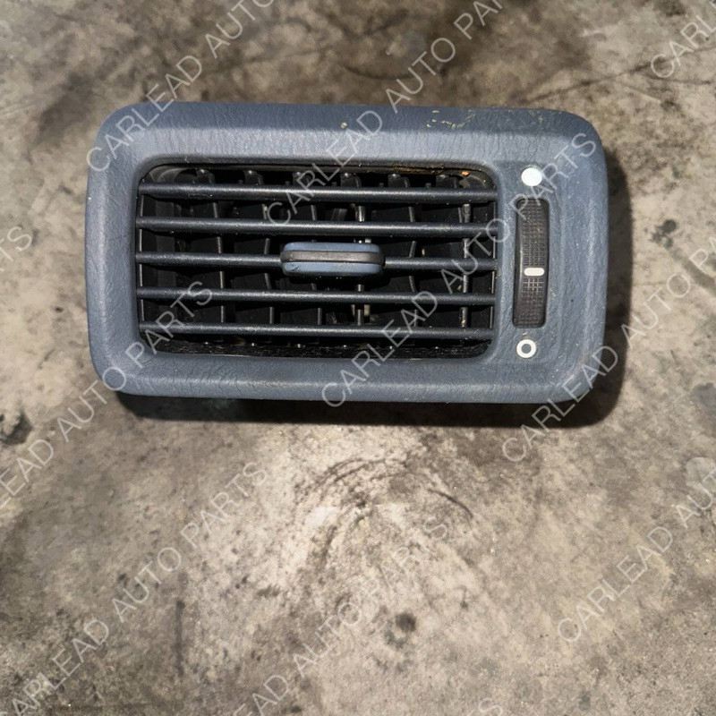 HONDA ODYSSEY RA6 RA8 AIRCOND VENT RH นําเข้าจากประเทศญี่ปุ่นใช้แล้ว