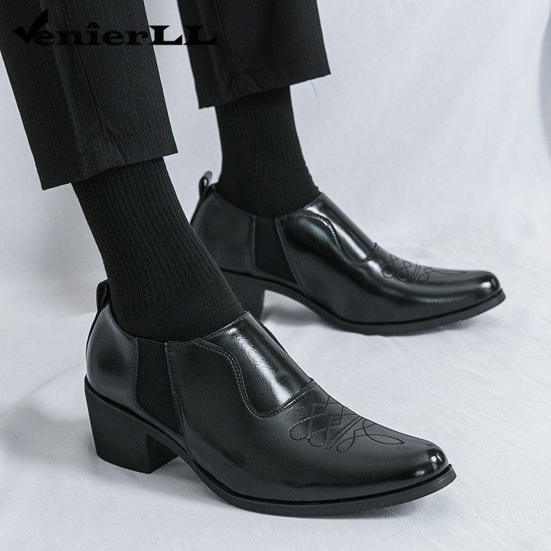 รองเท้าหนัง ส้นสูง แบบสวมเพิ่มความสูง สำหรับผู้ชาย 1 คู่