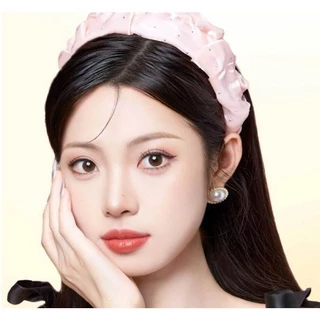 【ซื้อ 1 แถม 1】ขนตาปลอมราศีไม่ต้องใช้กาว ไม่ต้องใช้กาว สำหรับผู้เริ่มต้น สะดวกและรวดเร็ว