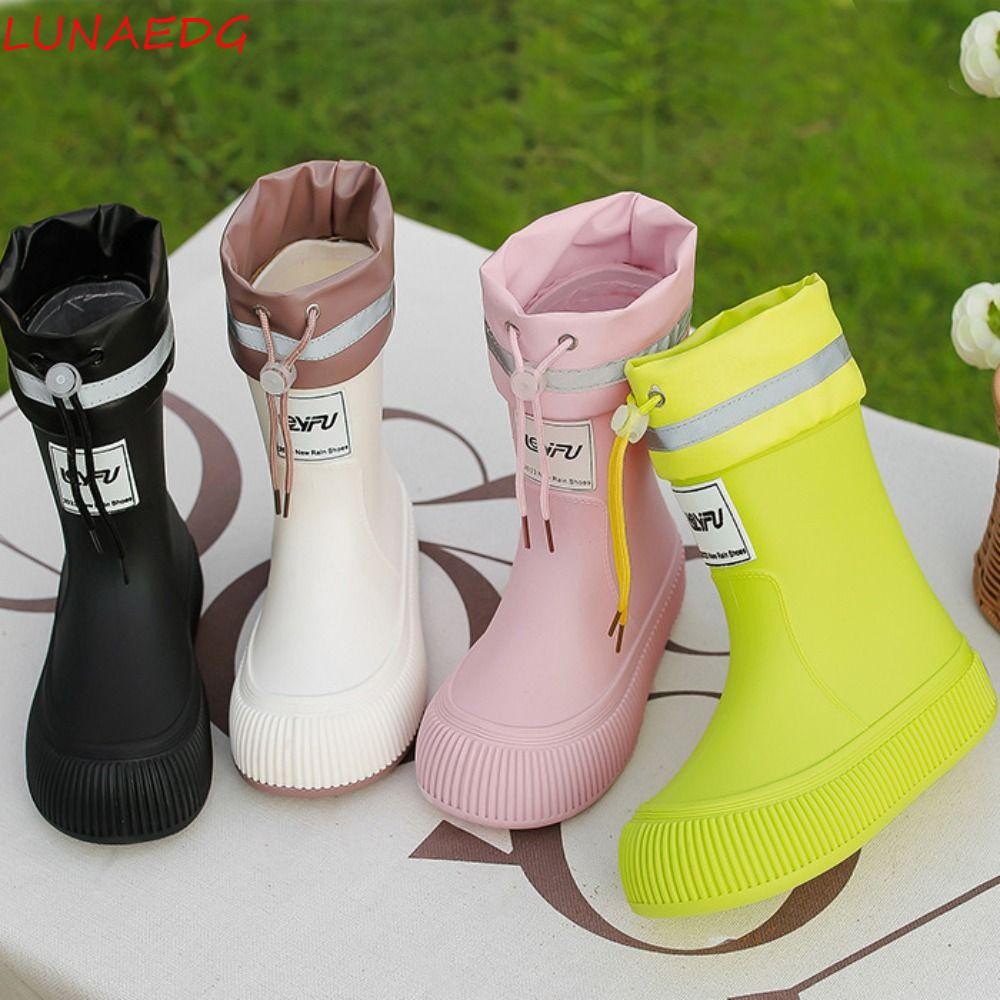 LUNAEDGE รองเท้ากันฝนผู้หญิง, รองเท้ากันฝนการ์ตูนพื้นหนากันลื่น, เทรนด์สตรีทแวร์รองเท้าขากลางตัวอักษรลูกวัวผู้หญิง