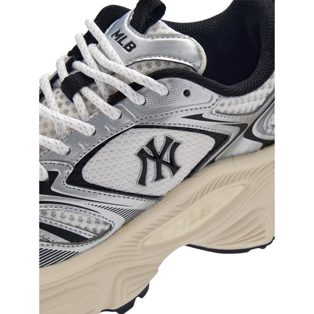 MLB รองเท้าผ้าใบ ยูนิเซ็กส์ Winner Chunky รุ่น 3ASHWD15N 50IVS สีขาวงาช้าง