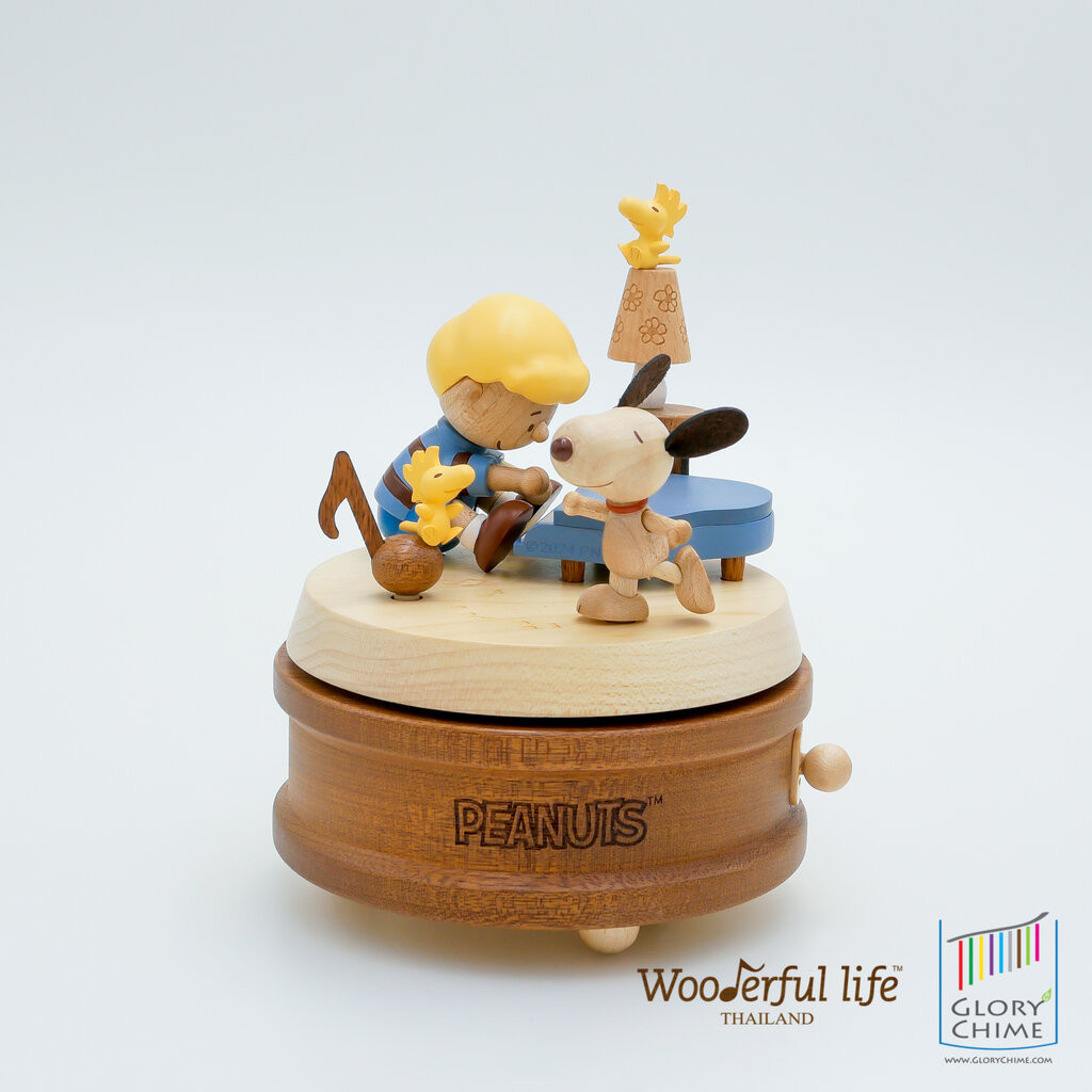 Wooderful Life Snoopy กล่องดนตรี Snoopy & Schroeder เพลง Emperor (Concerto, Op.73 No.5)