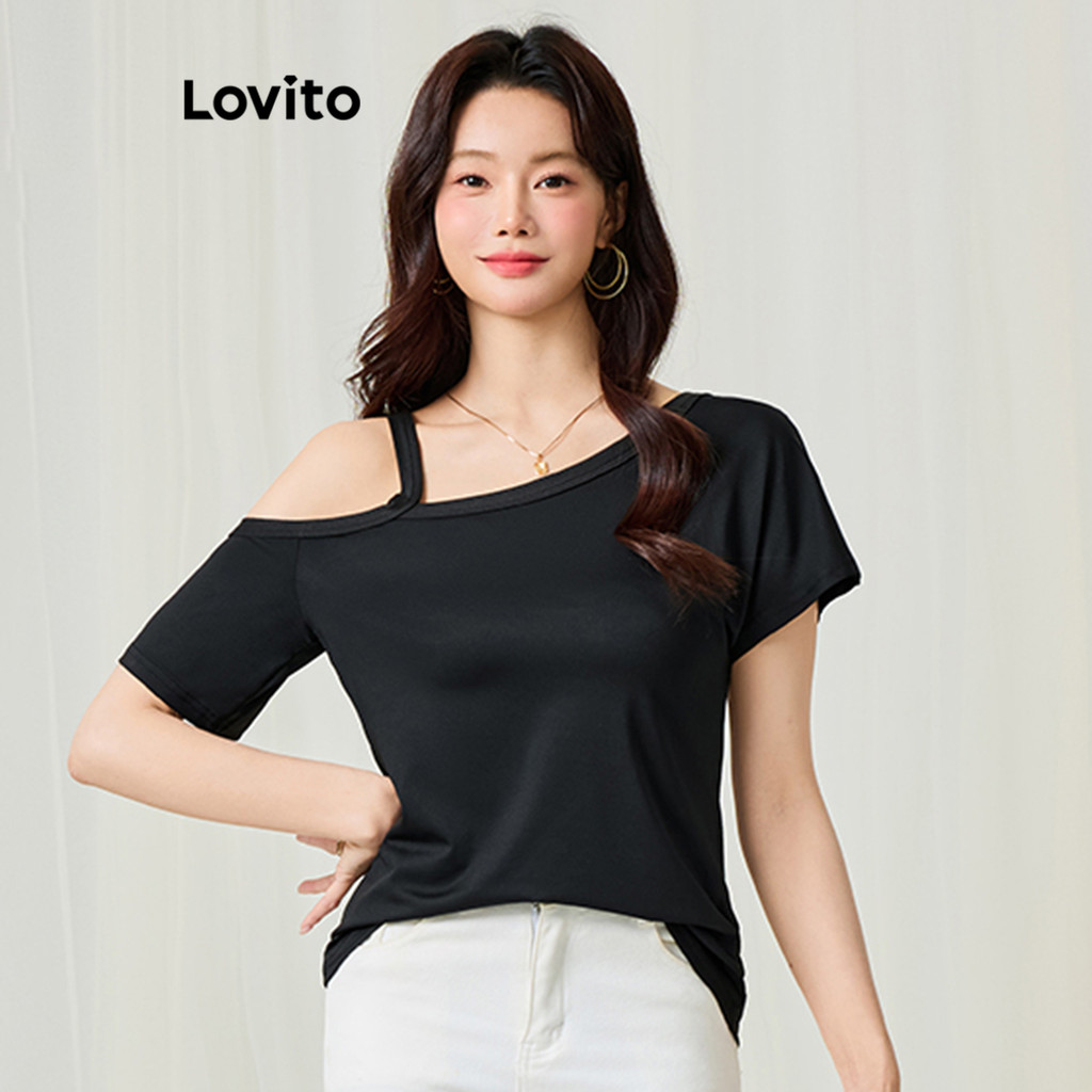 Lovito เสื้อยืดสีพื้นไม่สมมาตรลำลองสำหรับผู้หญิง L113MD243