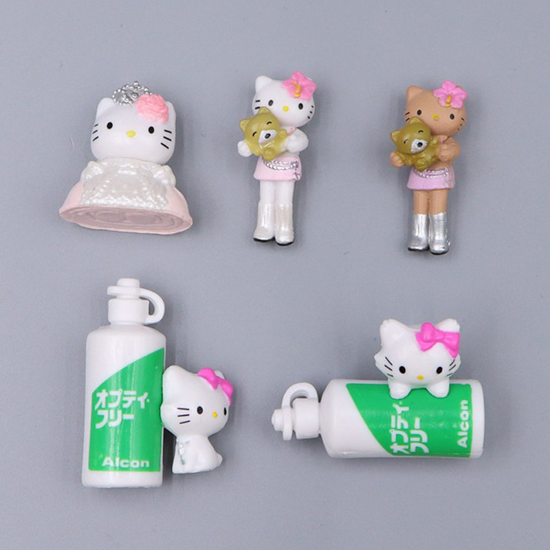 1 ชิ้นอะนิเมะ Hello Kitty Duchess รุ่น Q แมวน่ารัก DIY ตกแต่งแมวความคิดสร้างสรรค์ DIY วัสดุ PVC ตัวเลขการกระทําตุ๊กตาของเล่น