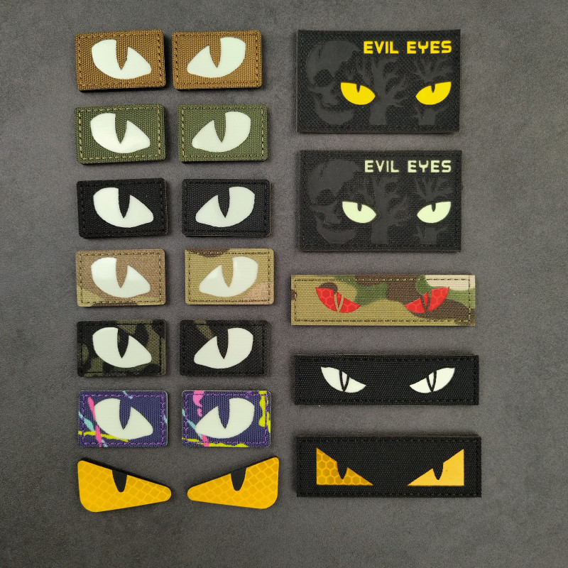 Luminous Devil Eye Velcro You Are Targeted กระเป๋าสะท้อนแสงสติกเกอร์ที่ไม่ซ้ํากัน Cat Eye ยุทธวิธี Morale Badge เสื้อผ้า Badge