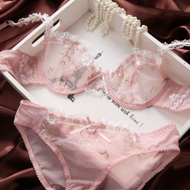 French d cup Plus size Lingerie bra Set หน้าอกใหญ่บางเล็ก ไม่มีฟองน้ําหย่อนคล้อย Plus size lace 34-4