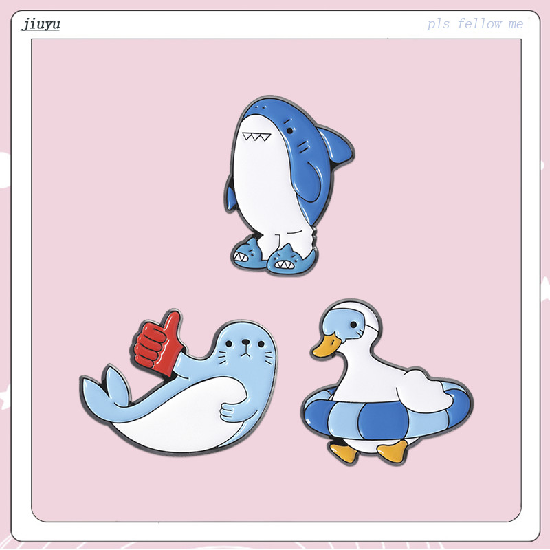 เข็มกลัดโลหะ enamel สัตว์ทะเลน่ารัก รวมถึงฉลาม และแพนดอร่วมสมัย เป็นเครื่องประดับและของขวัญที่เหมาะสำหรับกระเป๋าเป้