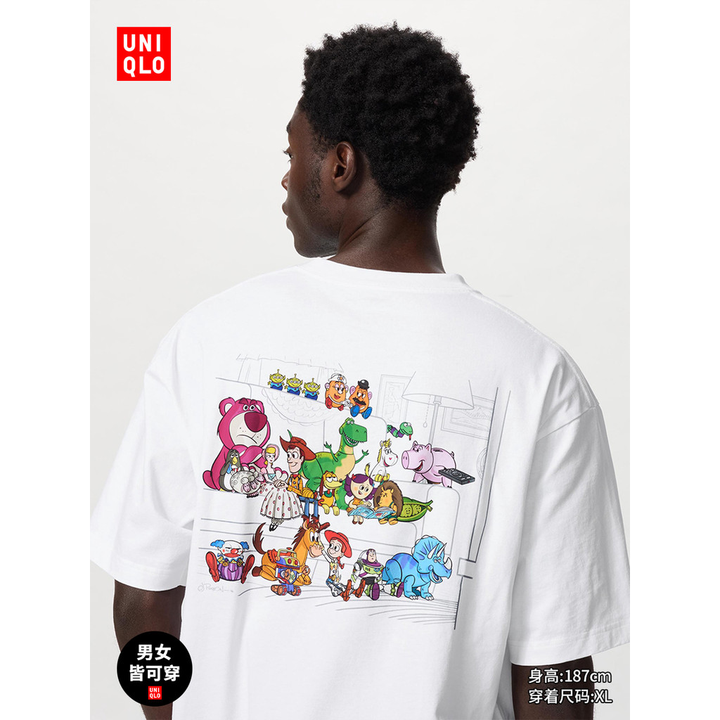 Uniqlo เสื้อยืดแขนสั้นพิมพ์ลาย Toy Story สําหรับผู้ชายและผู้หญิง 477892