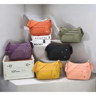 พร้อมส่งกระเป๋าสะพายข้างใบใหญ่ผ้าไนล่อน 2แบบ 6สี ไซร์เล็ก-ไซร์ใหญ่