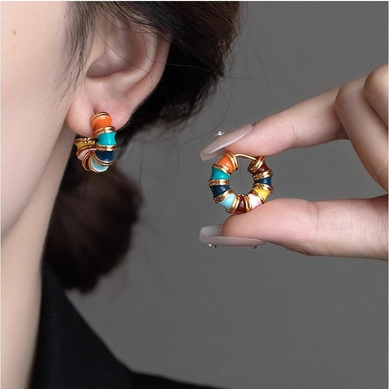 [GG] ต่างหูวงกลมหลากสีฤดูร้อน โดปามีน ต่างหูเคลือบหยดเคลือบเฉพาะหญิง