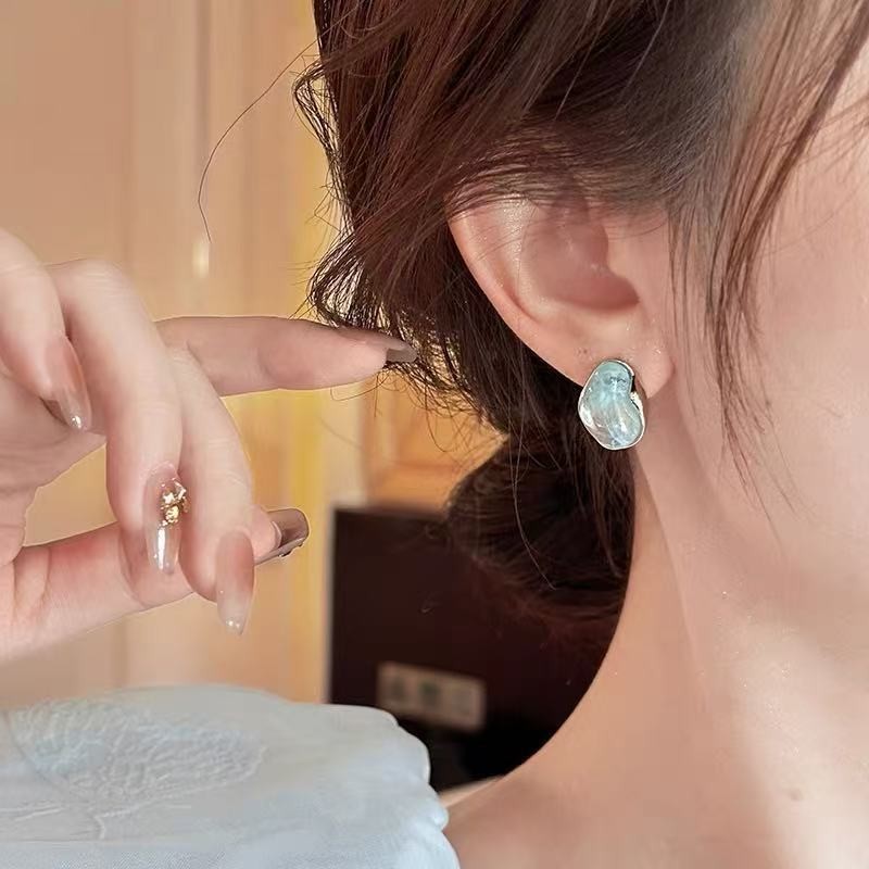 Mint Blue ต่างหูรูปร่างไม่สม่ําเสมอสําหรับผู้หญิงเรขาคณิต Niche Design ต่างหู 2025 ใหม่ ราคา ถูกที่สุด ดีลบีเคเค แกลเลอรีภาพที่ 5