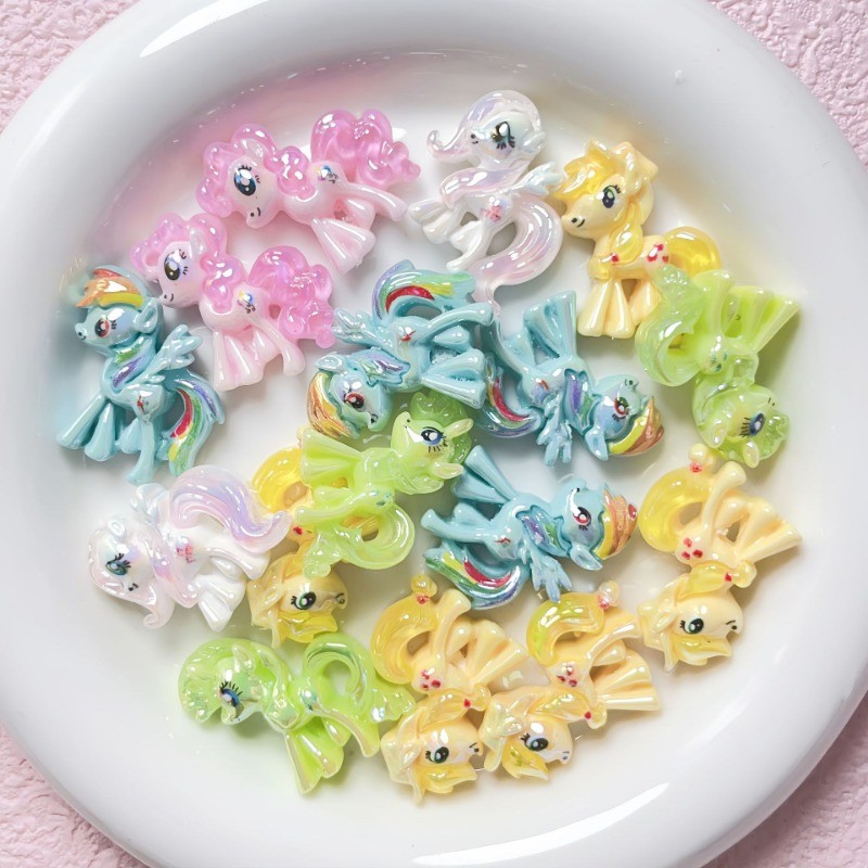 5 ชิ้นการ์ตูน Pony Designs UV ชุบการ์ตูนเรซิ่นตรงหลุมลูกปัด DIY ห่วงโซ่โทรศัพท์มือถือพวงกุญแจวัสดุเครื่องประดับลูกปัดอุปกรณ์เสริม