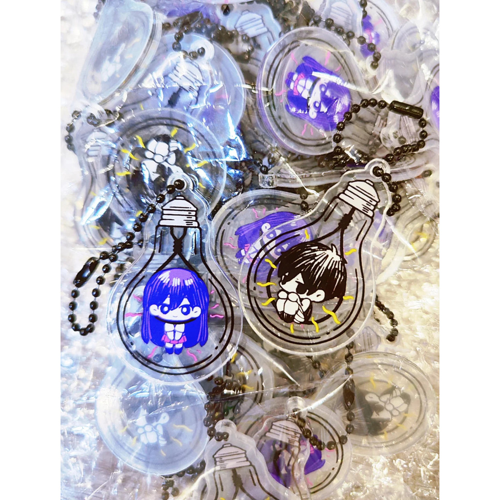 Omori KeyChain ผู้ชายอะนิเมะการ์ตูนพวงกุญแจผู้หญิงอะคริลิคคอสเพลย์ญี่ปุ่นแหวนจี้โทรศัพท์ Charm เด็กข