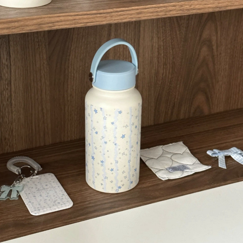 แก้วเก็บความร้อน SUS 304 ขนาด 900ml. กระติกน้ําร้อนสแตนเลส กระติกน้ําร้อน 40oz ระดับไฮเอนด์และสวยงาม พร้อมที่จับและตะขอ ฉนวนสูญญากาศ ความจุขนาดใหญ่ 0.9 ลิตร - รูปที่ 7