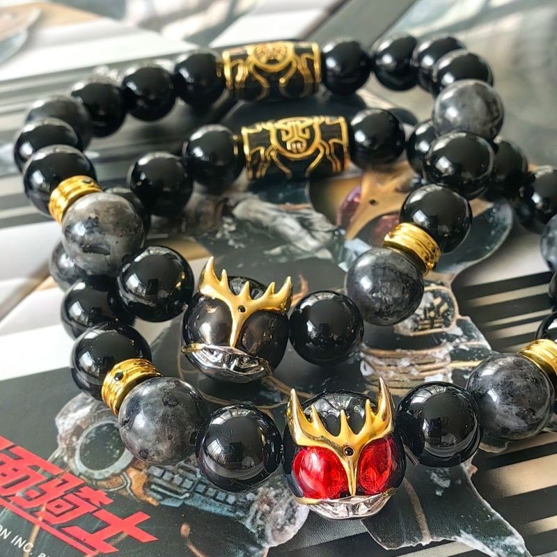 High-End Kamen Rider kuuga สีแดง Black Eye Little Lion สร้อยข้อมือสร้อยข้อมืออะนิเมะเกม Merchandise เครื่องประดับ