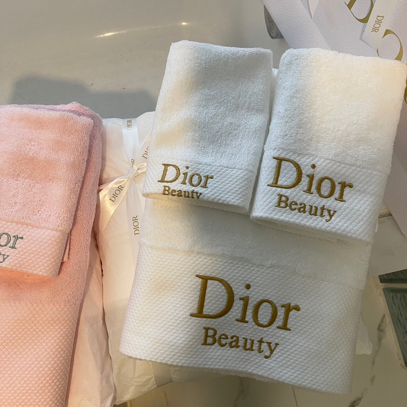 🔥VIP Gift เซ็ตผ้าเช็ดตัว CD 3 ผืน +ถุงกระดาษ,กล่องของแท้ สมนาคุณจากเคาท์เตอร์แบรนด์ - รูปที่ 4