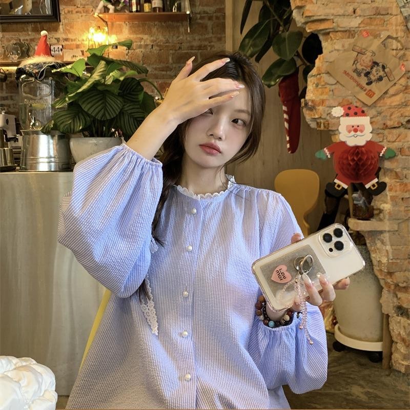 mimi&didi#เสื้อเชิ้ตแขนยาวลายทางหวานน่ารักคอกลมทรงหลวมกระดุมมุกกระดุมแถวเดียว สำหรับผู้หญิง#W531