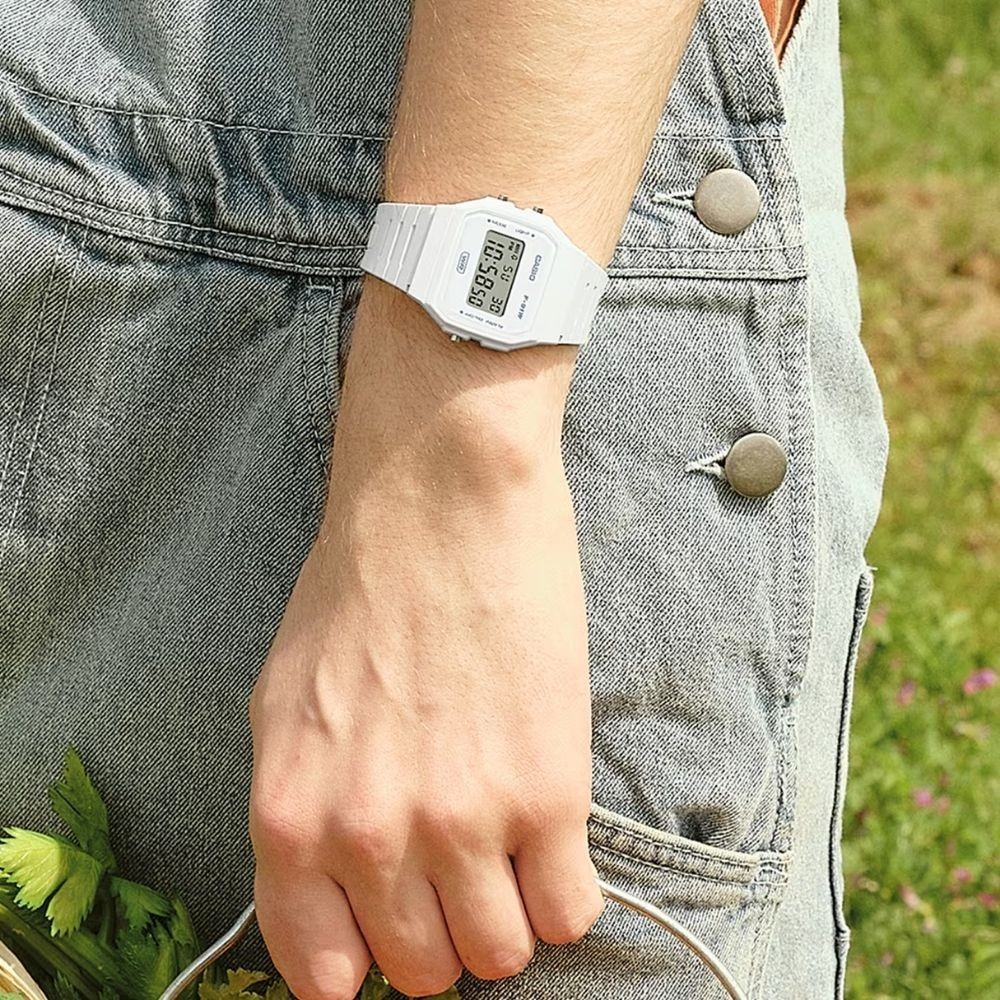 CASIO นาฬิกาข้อมือ CASIO รุ่น F-91WB-7ADF สายเรซิน สีขาว