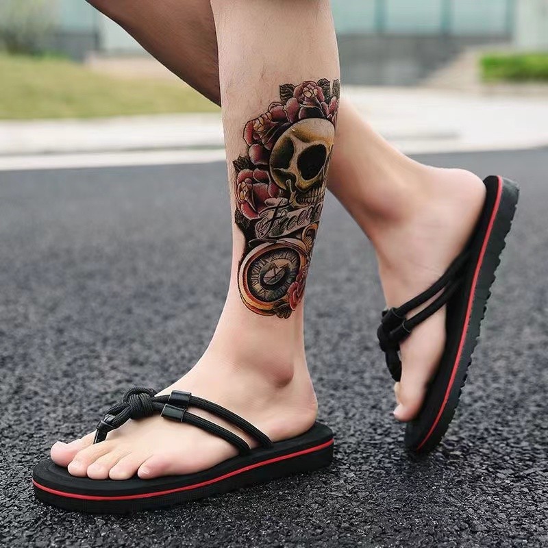 ผู้ชาย Retro Flip-Flops ที่ไม่ซ้ํากันอินเทรนด์กลางแจ้ง Flip-Flops ยางแต่เพียงผู้เดียวสวมใส่กันลื่น @