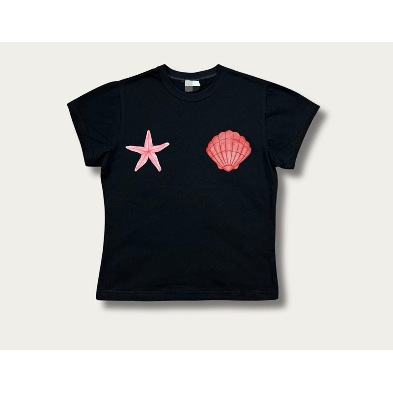 (จัดส่งตลอด 24 ชั่วโมง）Angle OfficialAHOLICBKK | [พร้อมส่ง] เสื้อทรง BABY TEE THE SEA