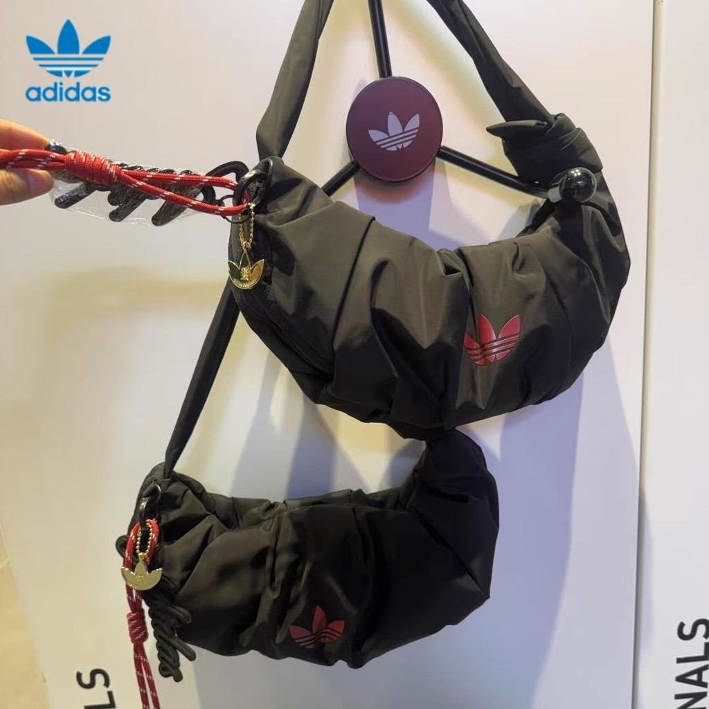 สต๊อกพร้อม100% Adidas Originals Womens Cloud Hundred Croissant Bag Single Shoulder Crossbody Casual Sports Bag