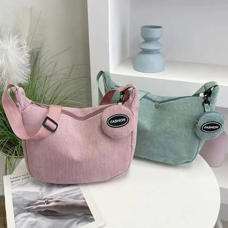 Dumpling Bag กระเป๋าสะพาย Student Class Bag Messenger Bag Corduroy ความจุขนาดใหญ่