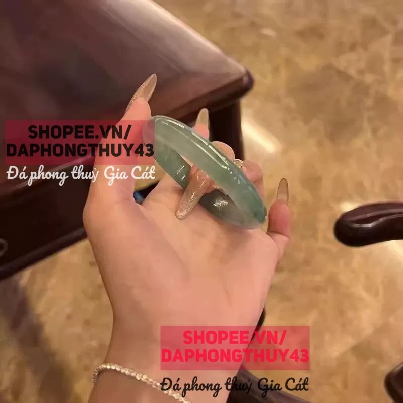 สร้อยข้อมือหยกสีส้ม Super vip ขนาด 52-59mm สินค้าตรวจสอบใหม่