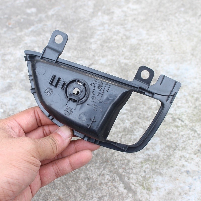 ฐานแฮนด์ Hyundai Elantra MD ฐานแฮนด์ด้านใน โครงหัวเข็มขัดด้านใน-**&