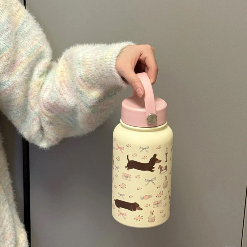 แก้วเก็บความร้อน SUS 304 ขนาด 900ml. กระติกน้ําร้อนสแตนเลส กระติกน้ําร้อน 40oz ระดับไฮเอนด์และสวยงาม พร้อมที่จับและตะขอ ฉนวนสูญญากาศ ความจุขนาดใหญ่ 0.9 ลิตร - รูปที่ 5