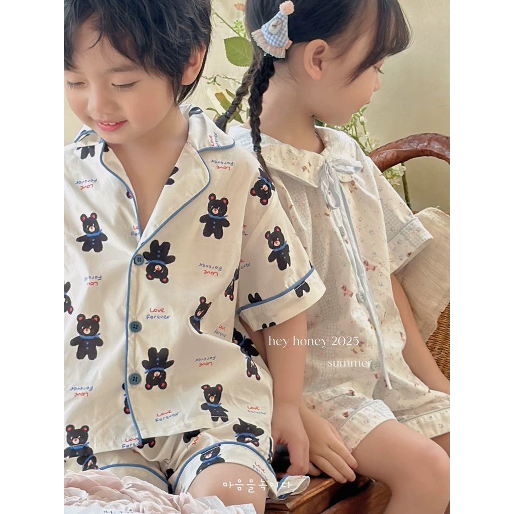 ชุดนอนเด็กสไตล์เกาหลีผ้าฝ้ายฤดูร้อนสำหรับเด็กชายและเด็กหญิง ชุดอยู่บ้านการ์ตูนแขนสั้นกางเกงขาสั้นสองชิ้น ราคา ถูกที่สุด ดีลบีเคเค แกลเลอรีภาพที่ 3