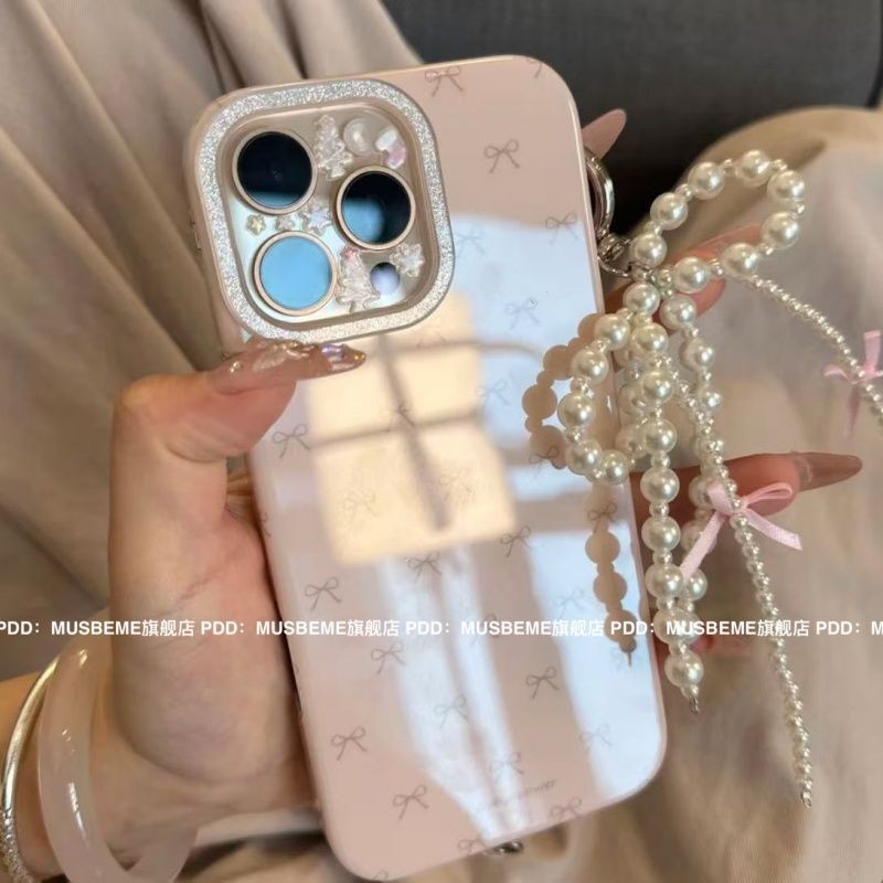 จี้รูปโบว์แบบเต็มหน้าจอญี่ปุ่นและเกาหลี เหมาะสำหรับเคสโทรศัพท์ iPhone 16, Apple 15promax, 14pro, และเคสป้องกันผู้หญิง 13