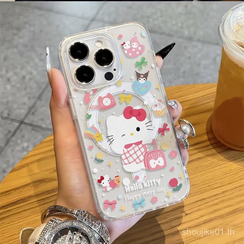 เคสแม่เหล็กโปร่งใสสำหรับกระเป๋าเดินทาง Hello Kitty สำหรับ iPhone 12PRO 15PRO 11PROMAX 12PROMAX 13PLUS 7PLUS/8PLUS XR X/XS เคสโทรศัพท์นุ่มและกันกระแทก แฟชั่น KKB7