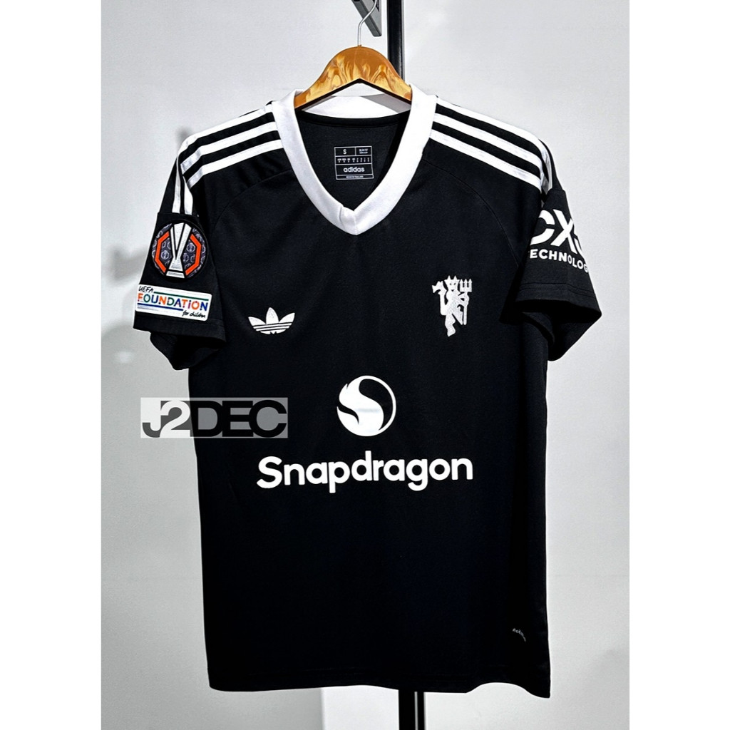 เสื้อฟุตบอล - [เกรดแฟนบอล AAA.] - แมนยู - [ ชุดโกล ปี 24/25] - (สามารถเฟล็กชื่อนักเตะ / เบอร์นักเตะ / อาร์ม UEL ได้)